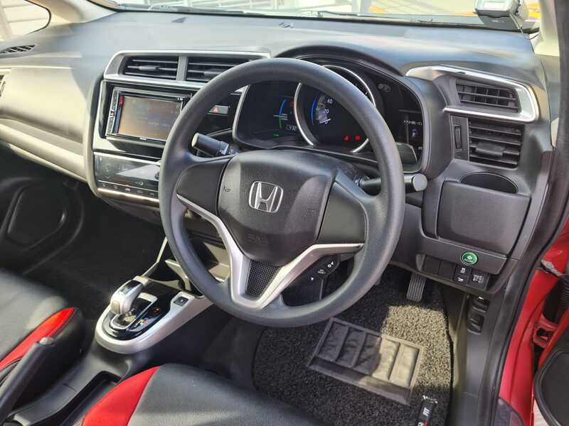 STEERING VIEW - HONDA FIT HYBRID - SMG9366U - 21JUN23 - 800X600